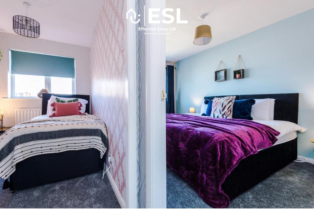 3 Bedroom House With Garden And Driveway Parking - Less Than 10 Mins From Chester City Centre Exterior photo